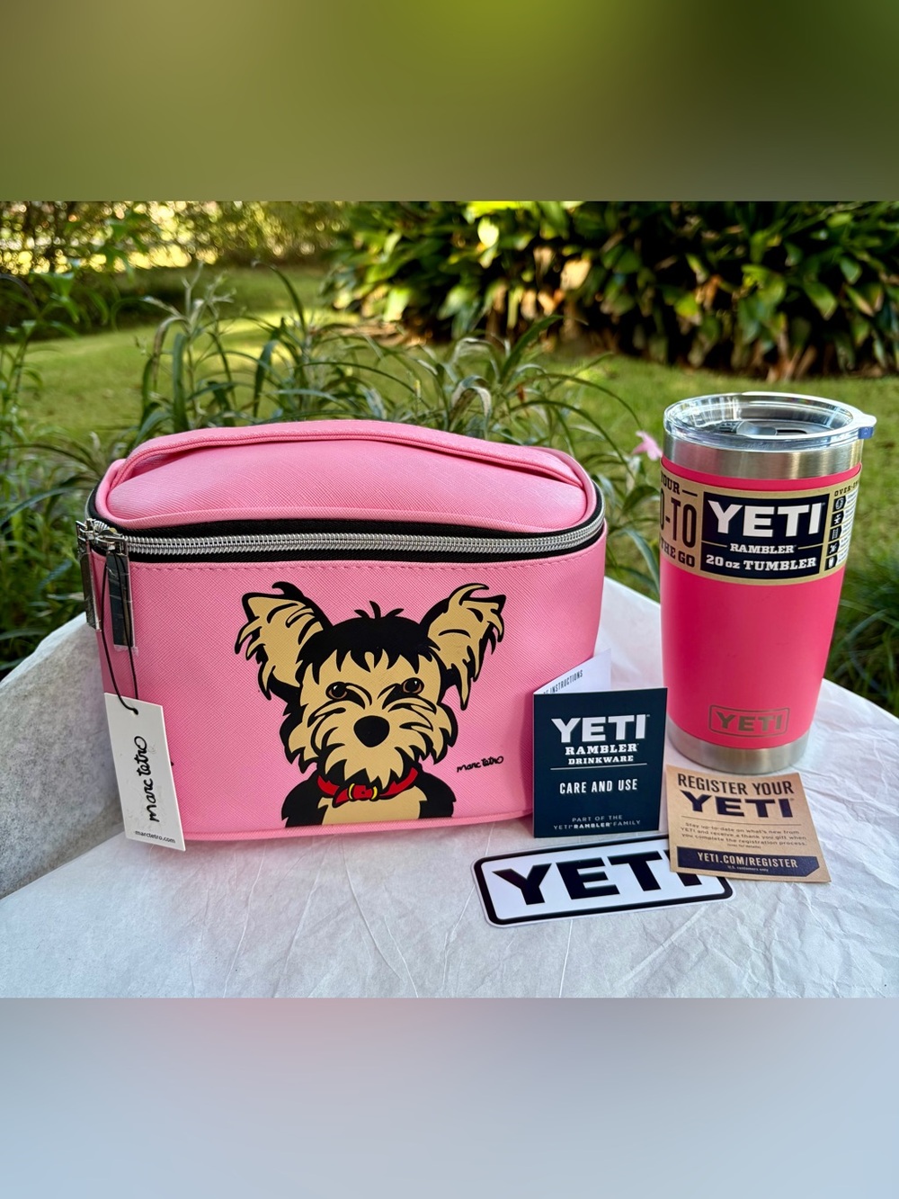 💝🎀 NWT YETI Pink Rambler Tumbler and Pink MARC TETRO Cosmetics Bag 🎀💝
